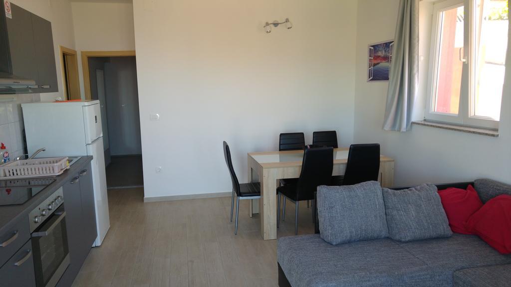 Apartment Perun Podstrana Eksteriør billede