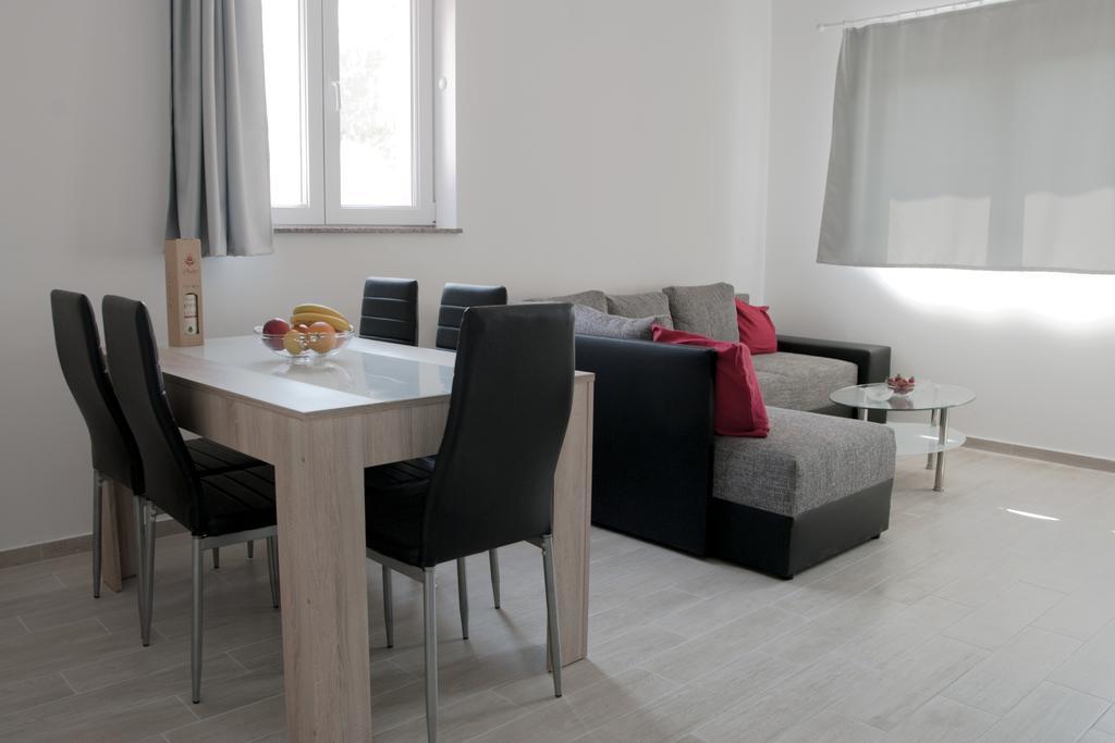 Apartment Perun Podstrana Eksteriør billede